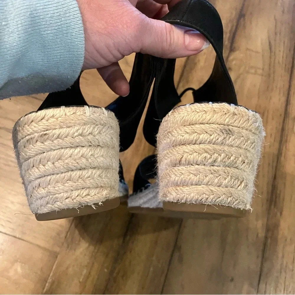 Eileen Fisher Espadrille Wedge Sandal in Black, 6.5,Summer Travel Minimalist